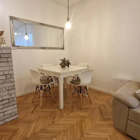 Appartamento Aurora *